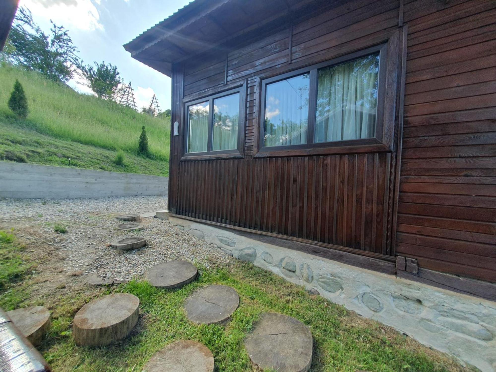 Cabana Valea Lui Mas Robaia Екстериор снимка