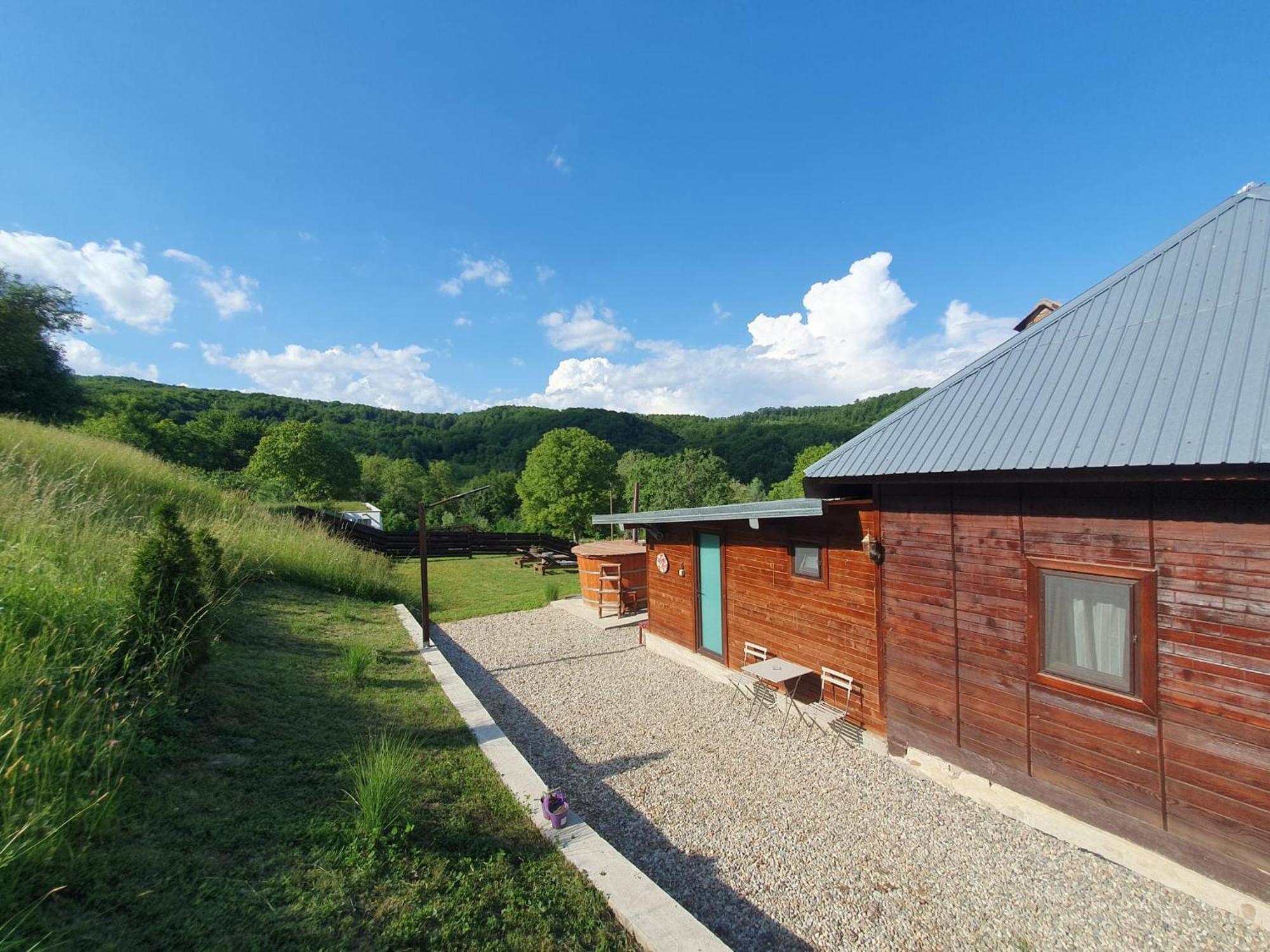 Cabana Valea Lui Mas Robaia Екстериор снимка